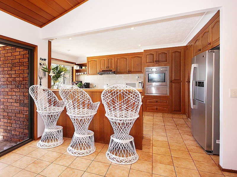 23 Kikori Crescent, Runaway Bay QLD 4216