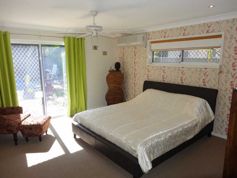 87 Lae Drive, Runaway Bay QLD 4216