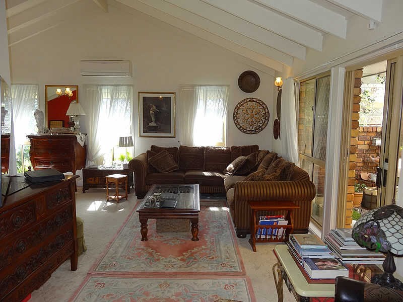 1 Longboat Place, Biggera Waters QLD 4216