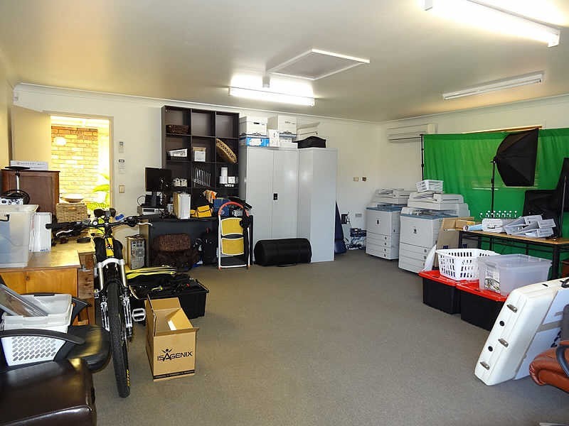 1 Longboat Place, Biggera Waters QLD 4216