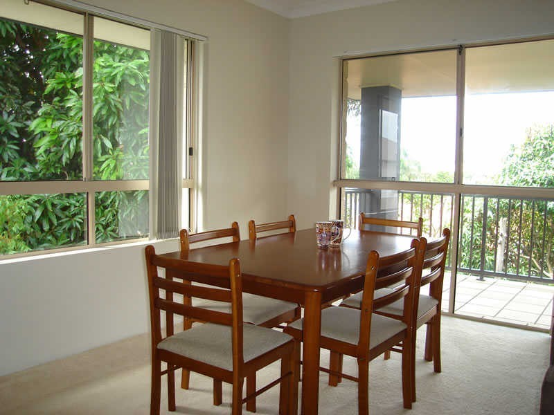 12/25 Walton Street, Southport QLD 4215