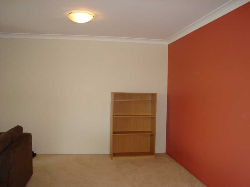 12/25 Walton Street, Southport QLD 4215