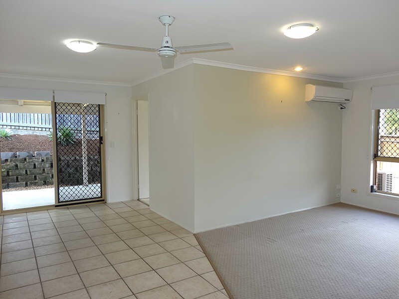 1/239 Government Rd, Labrador QLD 4215