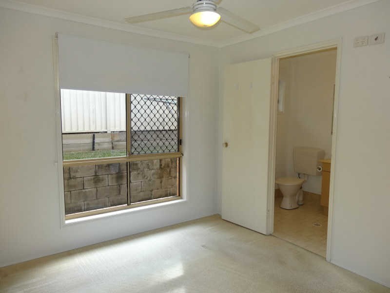 1/239 Government Rd, Labrador QLD 4215