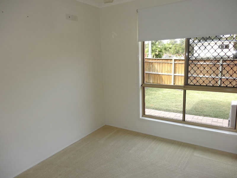 1/239 Government Rd, Labrador QLD 4215