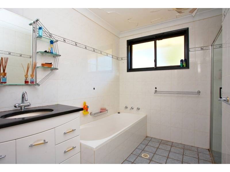 42 MUSCHARRY ROAD, Londonderry NSW 2753