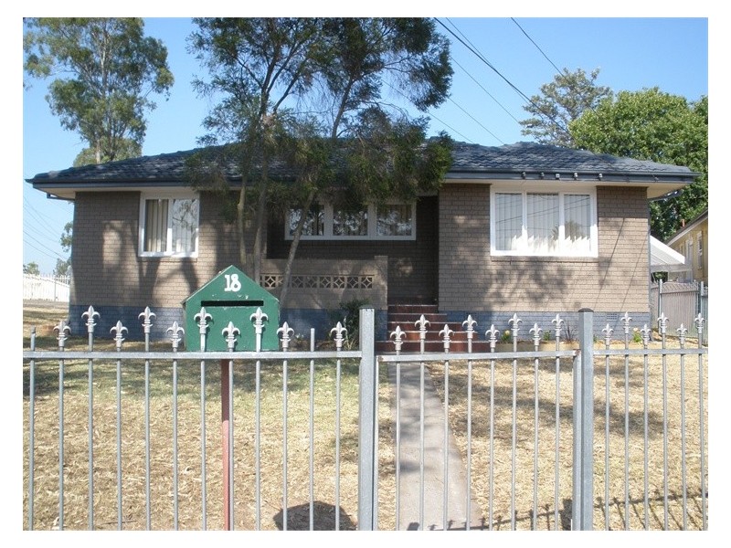 18 VINCENNES AVENUE, Tregear NSW 2770