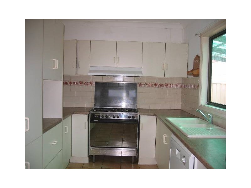 100 BULOLO DRIVE, Whalan NSW 2770