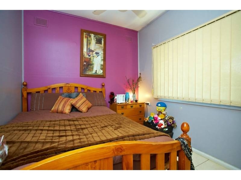 32 Brooker Street, Colyton NSW 2760