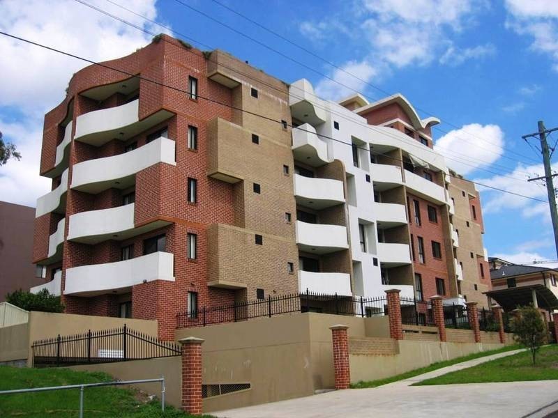13/20-22 Clifton Street, Blacktown NSW 2148