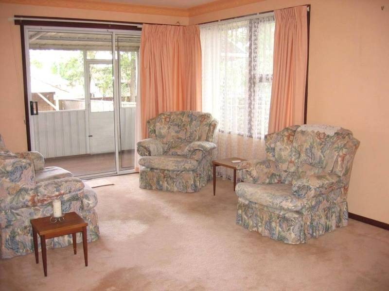 8 Sunda Avenue, Whalan NSW 2770