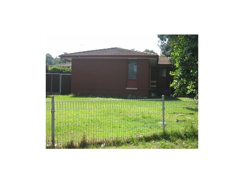 37 DISCOVERY AVENUE, Willmot NSW 2770