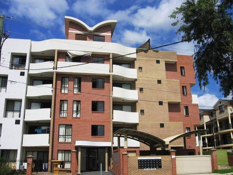 1/20-22 Clifton Street, Blacktown NSW 2148
