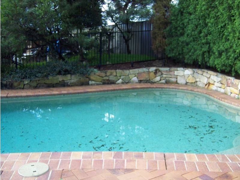 2 MILLS ROAD, Glenhaven NSW 2156