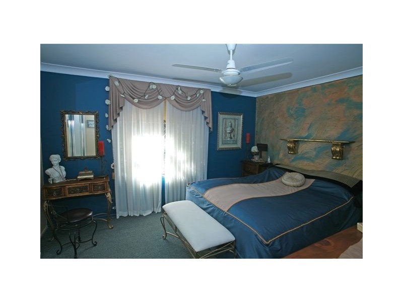 6 Scherell street, Dharruk NSW 2770