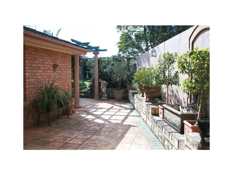 6 Scherell street, Dharruk NSW 2770