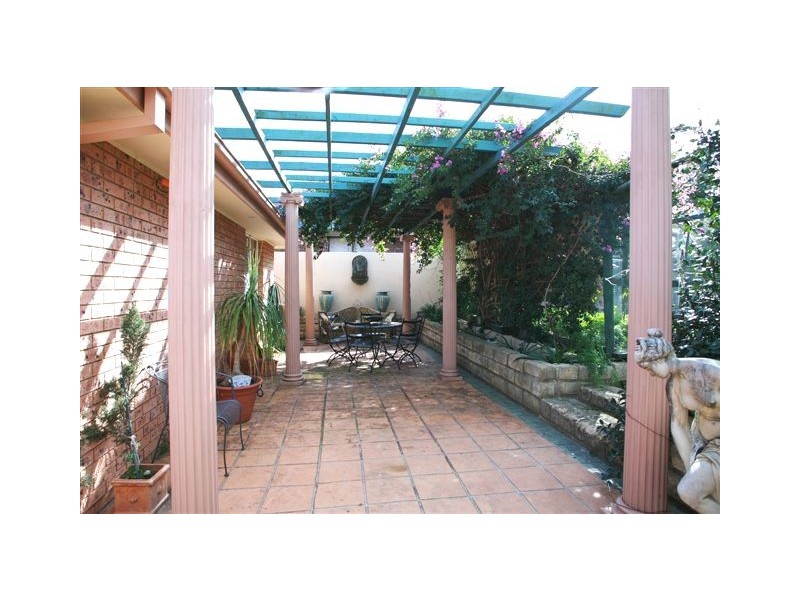 6 Scherell street, Dharruk NSW 2770