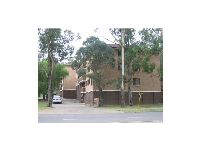 7/16 LUXFORD ROAD, Mount Druitt NSW 2770