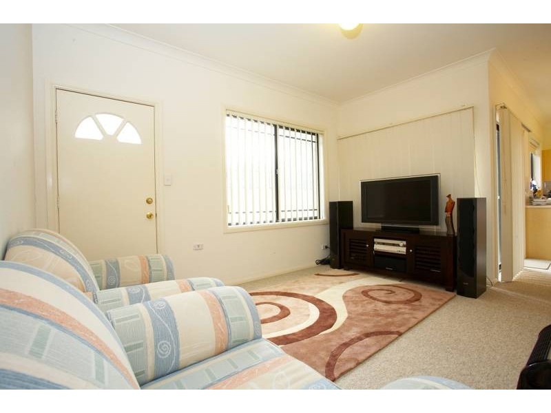 1/61 Targo Road, Girraween NSW 2145