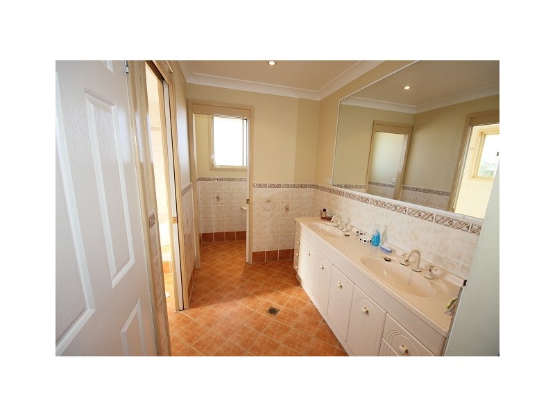 15 Speers Crescent, Oakhurst NSW 2761