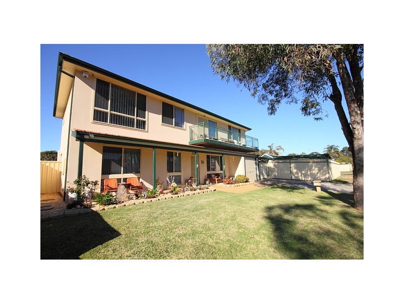 15 Speers Crescent, Oakhurst NSW 2761