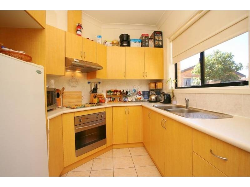 2/61 Targo Road, Girraween NSW 2145