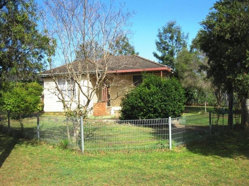2 Tobruk Street, North St Marys NSW 2760