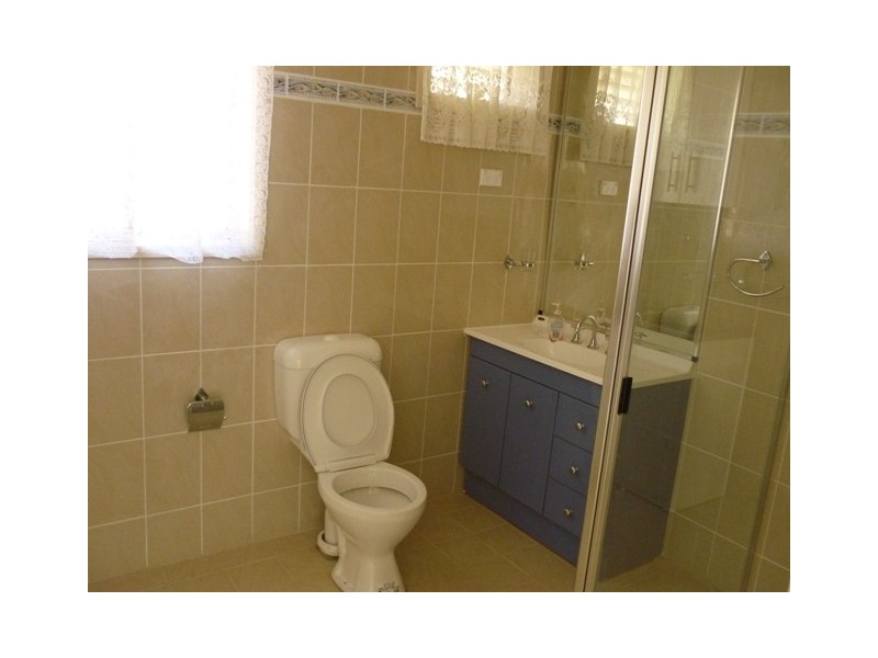 76 MELVILLE ROAD, St Clair NSW 2759