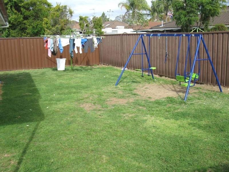 4 Kew Place, Dharruk NSW 2770
