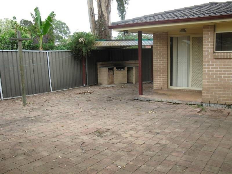 3 Taree Place, Dharruk NSW 2770
