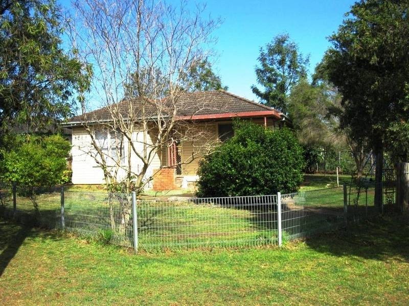 2 Tobruk St, North St Marys NSW 2760