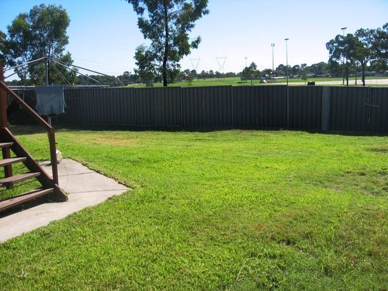 37 Siemens Crescent, Emerton NSW 2770