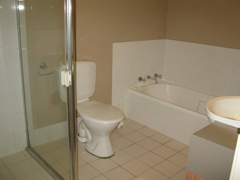 2/90 Parkwood Street, Plumpton NSW 2761