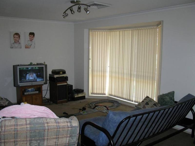 37A Adelaide Street, Oxley Park NSW 2760