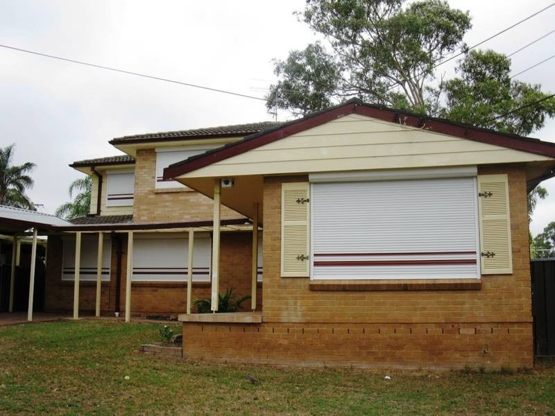 3 Taree Place, Dharruk NSW 2770