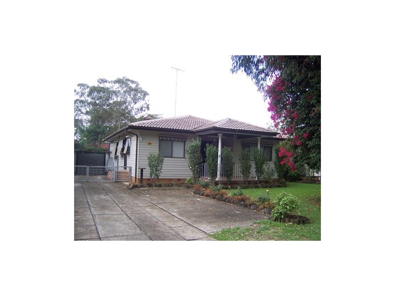 39 KURAMA CRESCENT, Whalan NSW 2770