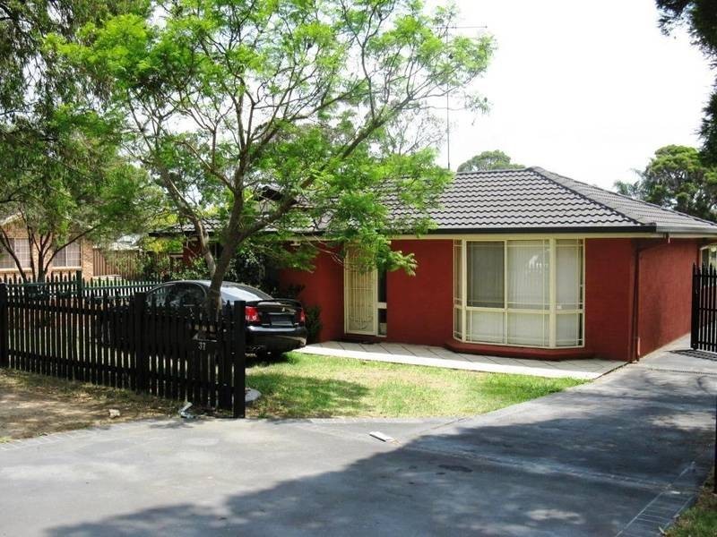 37A Adelaide Street, Oxley Park NSW 2760