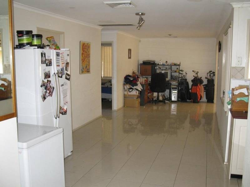 37A Adelaide Street, Oxley Park NSW 2760