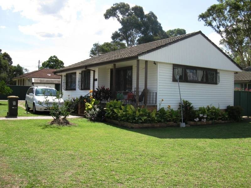 39 Halinda Street, Whalan NSW 2770