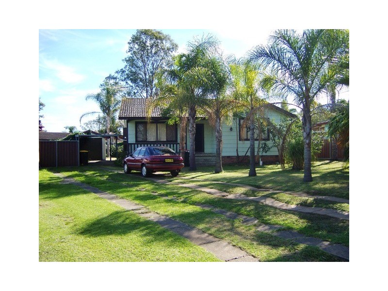 28 RUNCORN AVENUE, Hebersham NSW 2770