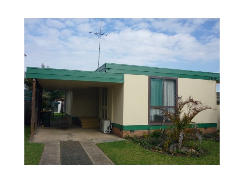 4 RESTON AVENUE, Hebersham NSW 2770