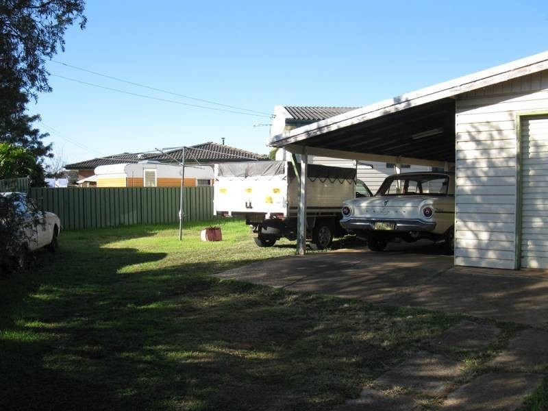 10 Basingstoke Place, Hebersham NSW 2770