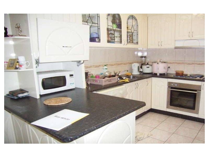 8 Birdwood Avenue, Doonside NSW 2767