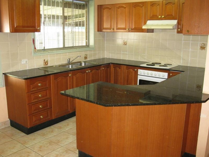 24 Willyama Street, Dharruk NSW 2770