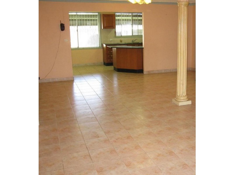 24 Willyama Street, Dharruk NSW 2770