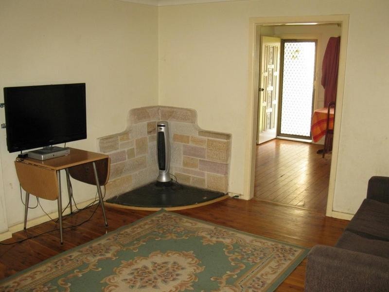 20 Leonard Street, Colyton NSW 2760