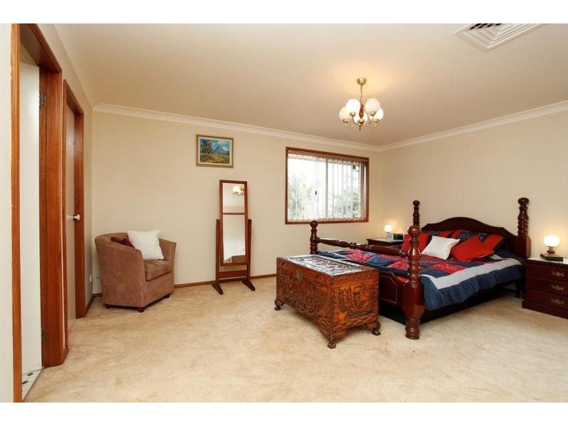 5 Dacey Place, Blacktown NSW 2148