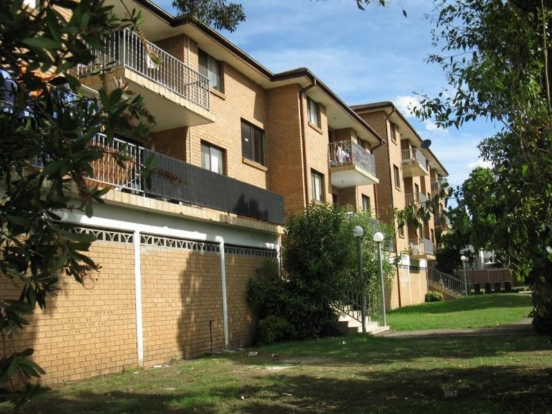 18/331 Carlisle Avenue, Mount Druitt NSW 2770