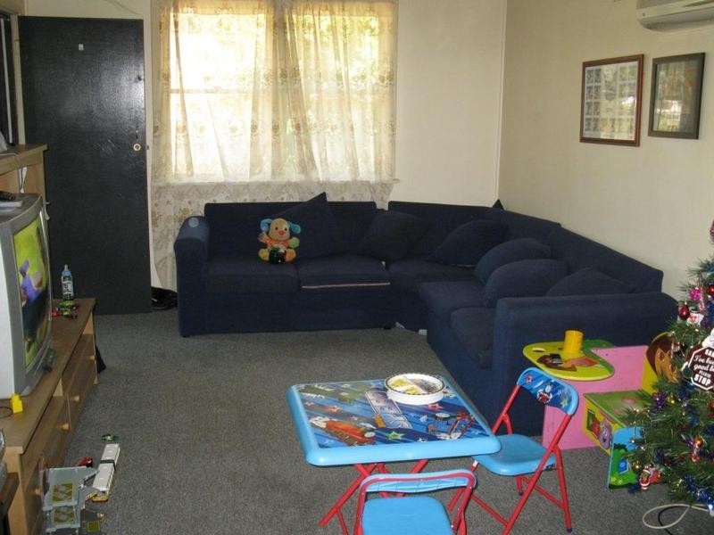 6 Awatea Place, Lethbridge Park NSW 2770