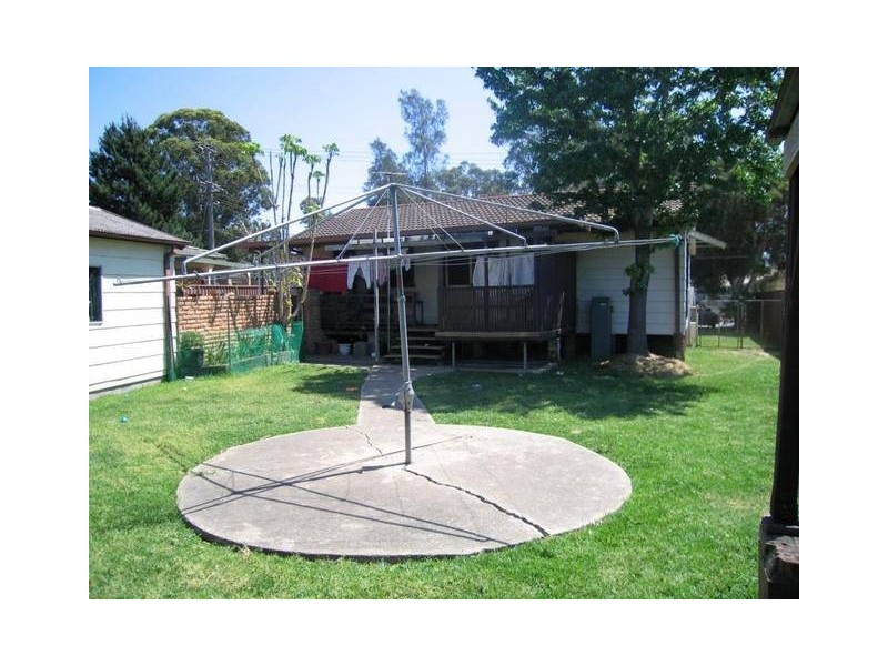 26 Karangi Avenue, Whalan NSW 2770